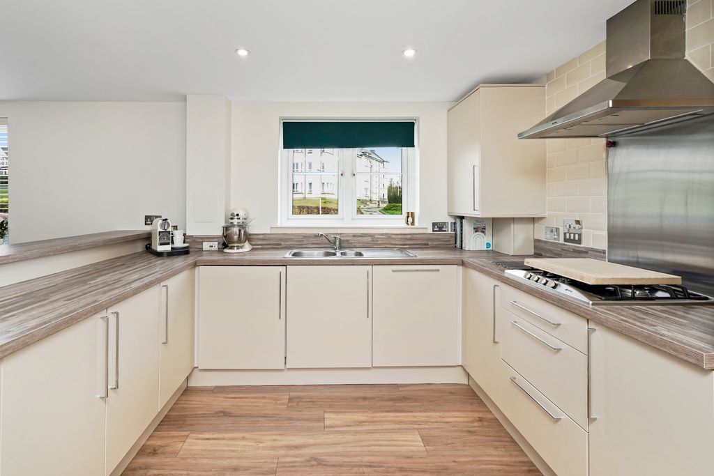 Additional image 4 of 2 bed flat for sale10C, Easter Langside Drive, Dalkeith EH22