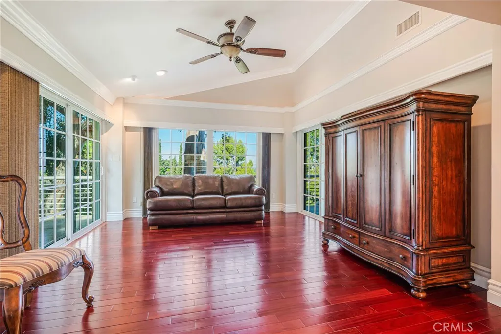 Additional image 41 of 4615 White Oak, Encino, CA 91316