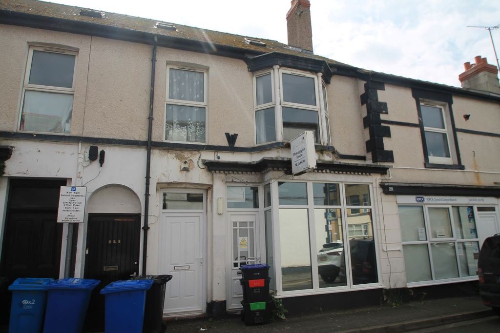 Additional image 18 of 5 bed flat for sale1 Vaughan Street, Rhyl, Denbighshire LL18