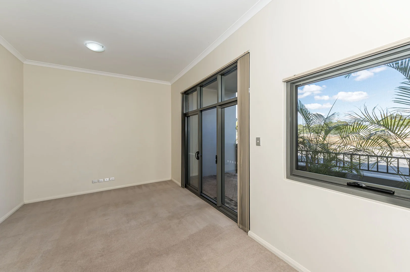 Additional image 12 of 4/5 Wallsend Road, Midland WA 6056