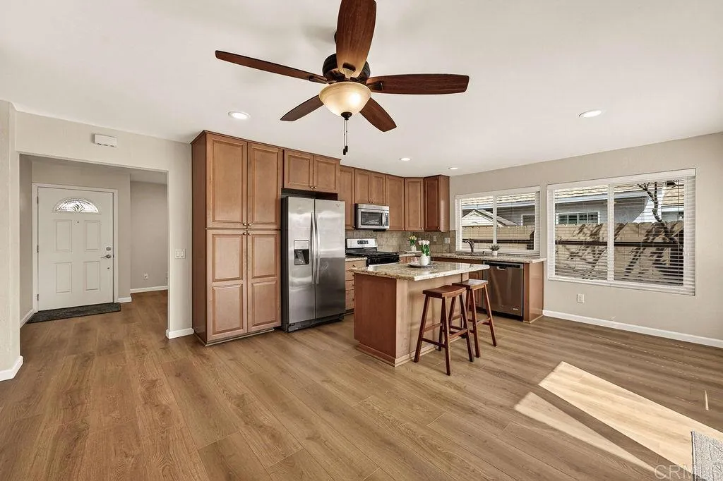 Additional image 81 of 10943 Martinique Way, San Diego, CA 92126
