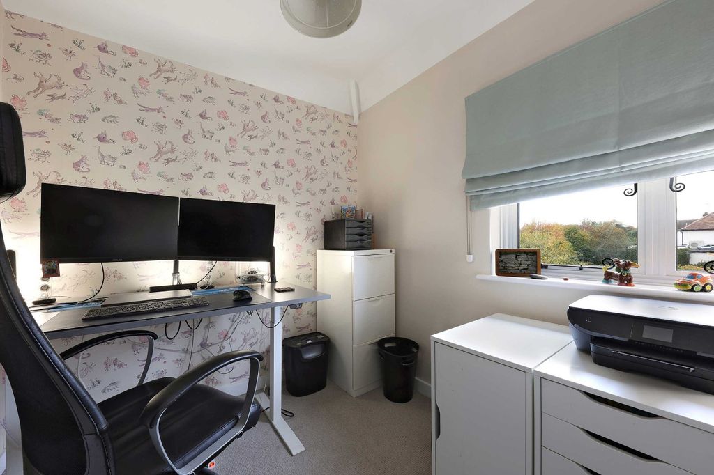 Additional image 9 of 5 bed country house for saleHazlemere Road, Penn, Buckinghamshire HP10