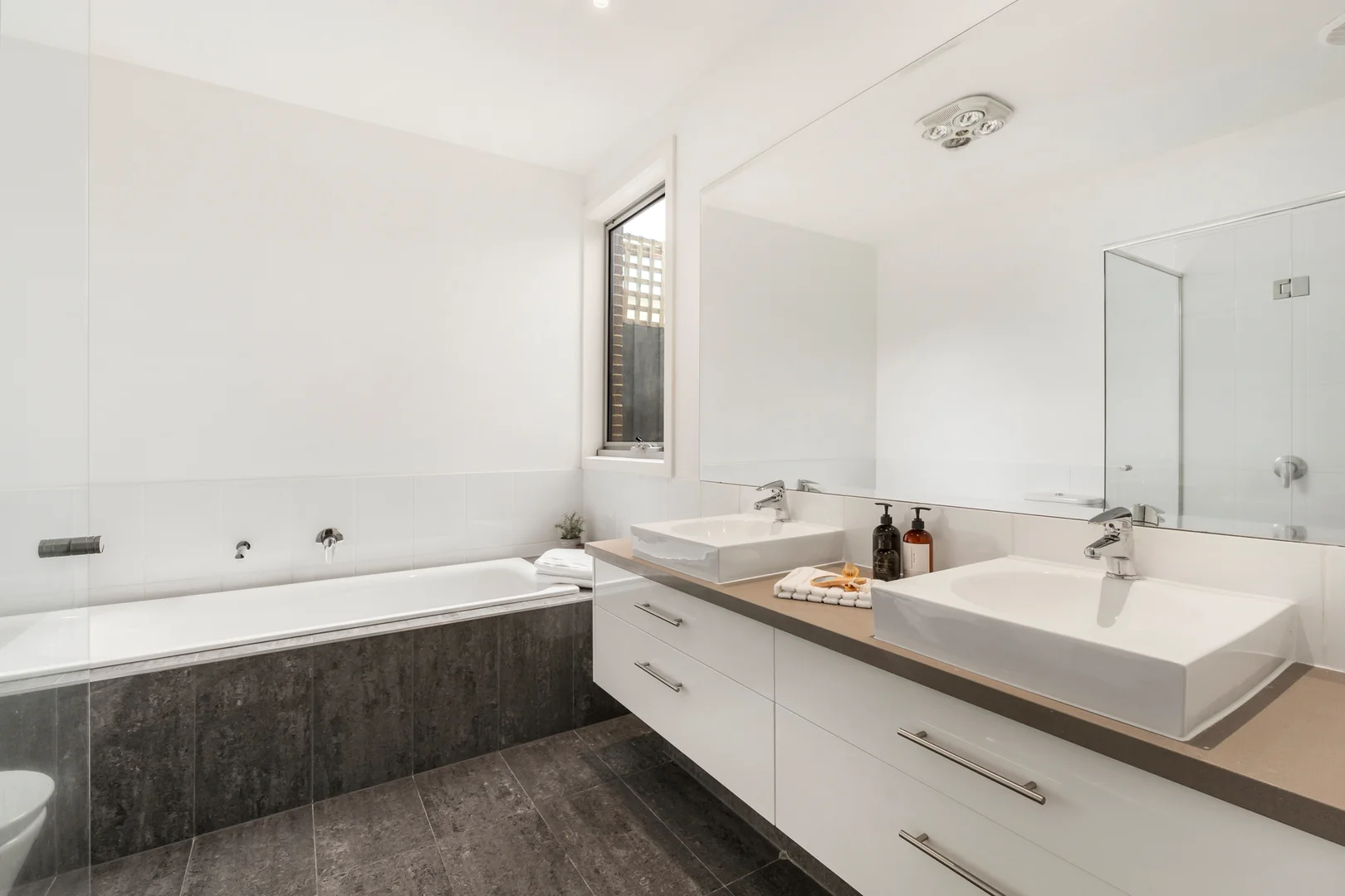 Additional image 10 of 26a Bayview Crescent, Black Rock VIC 3193