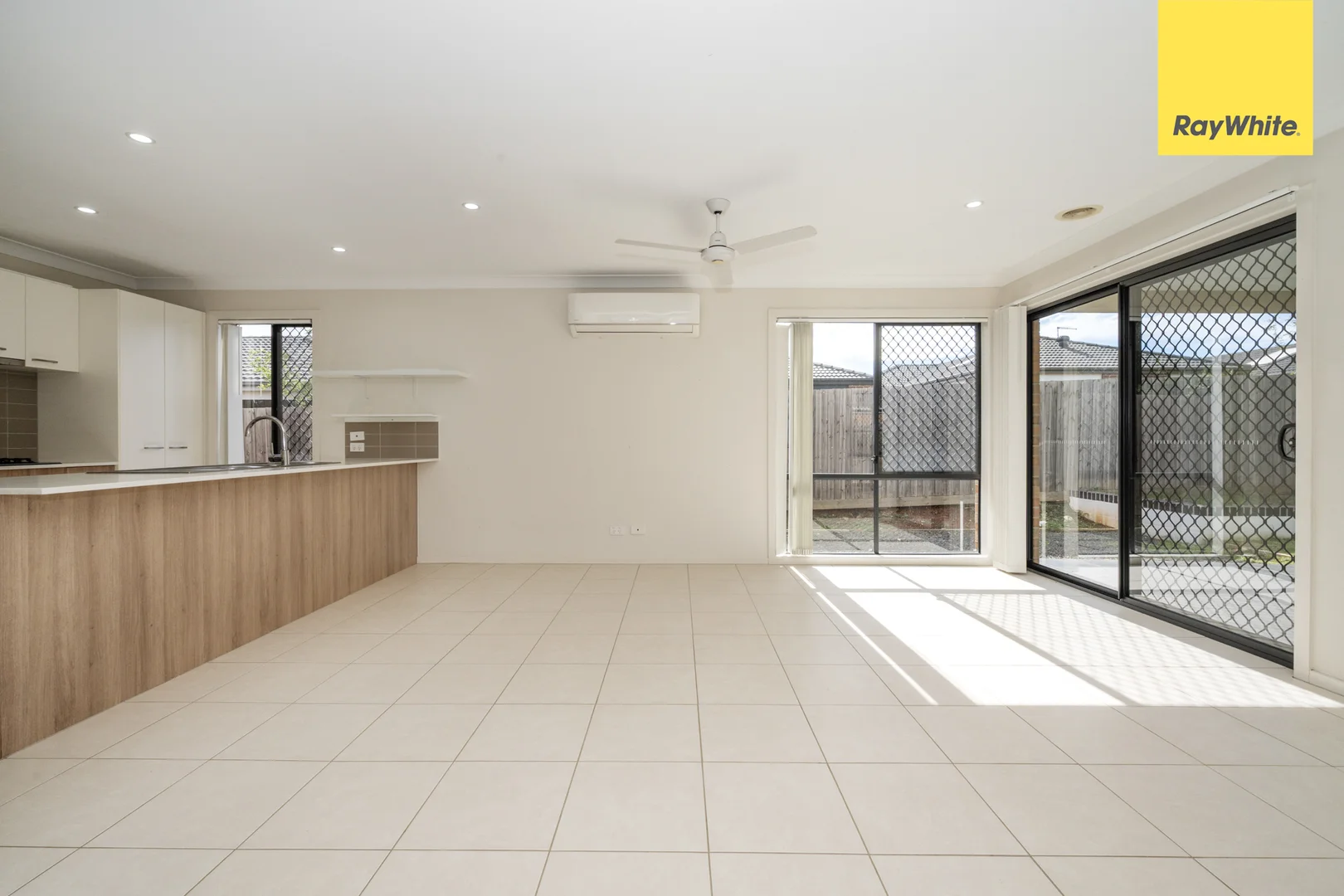 Additional image 12 of 15 Hinkler Crescent, Brookfield VIC 3338