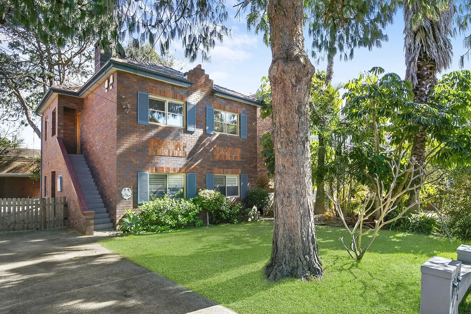 2/235 Condamine Street, Balgowlah NSW 2093