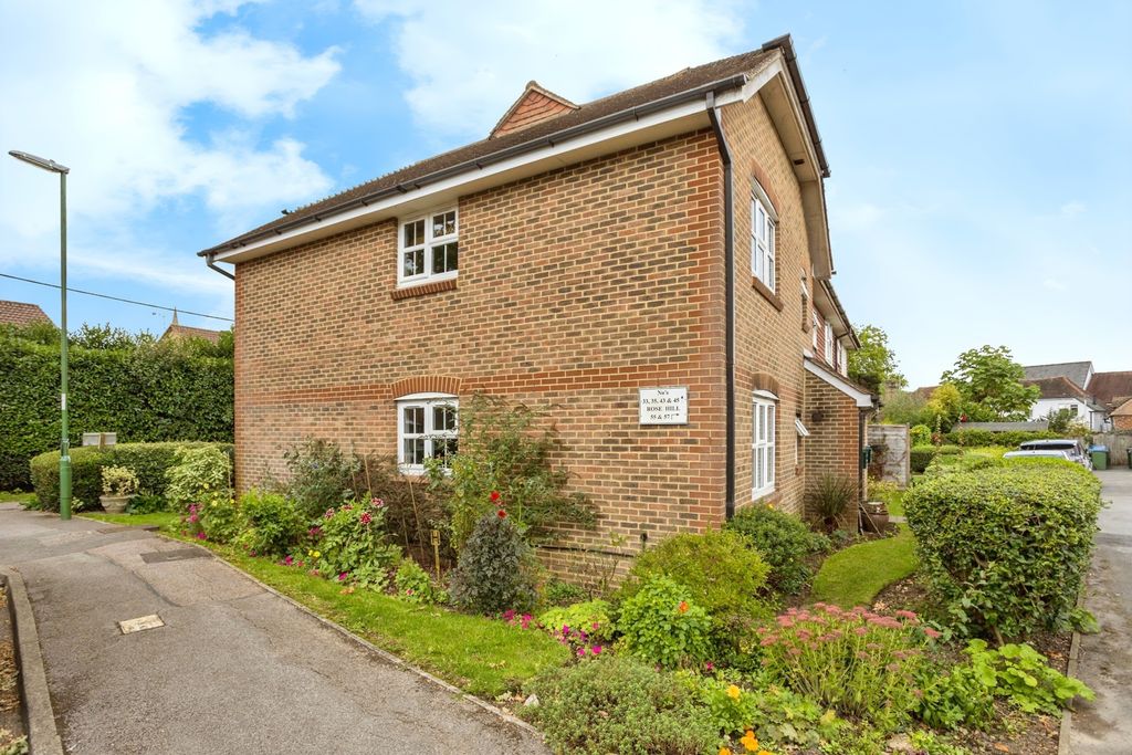 Additional image 2 of 2 bed flat for saleRose Hill, Billingshurst, West Sussex RH14