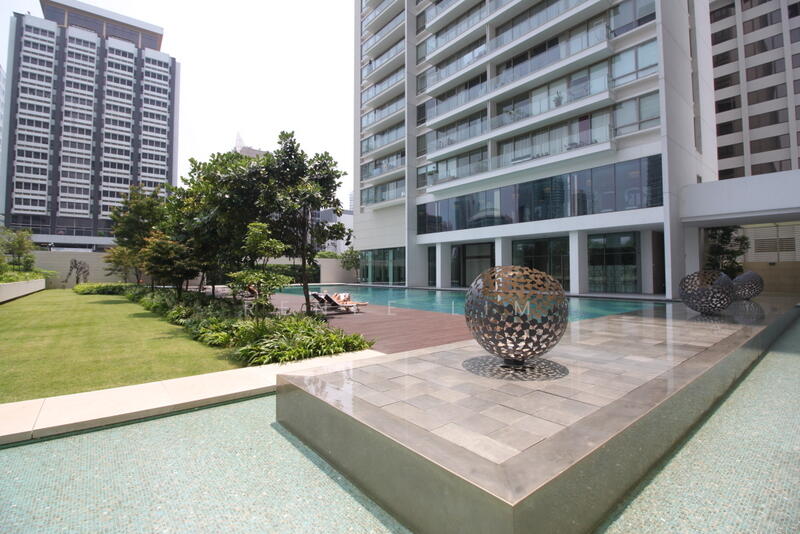 8 Scotts Road photo 4