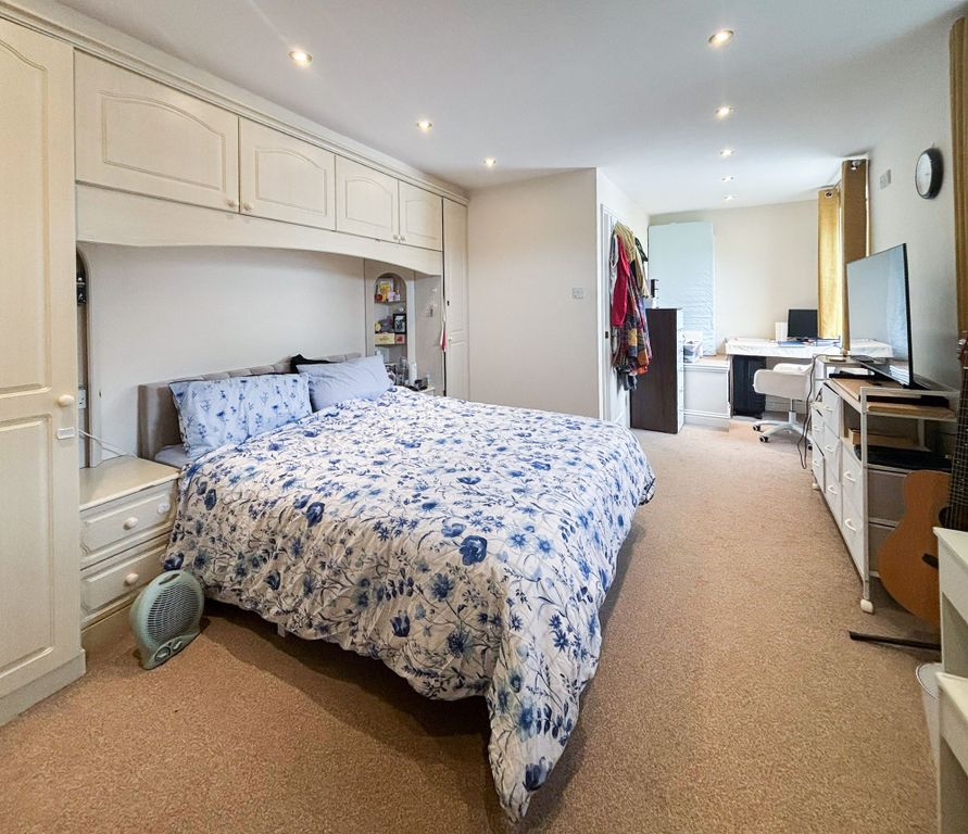 Additional image 4 of 2 bed property for saleCraig Street Cottage, St Helier JE2