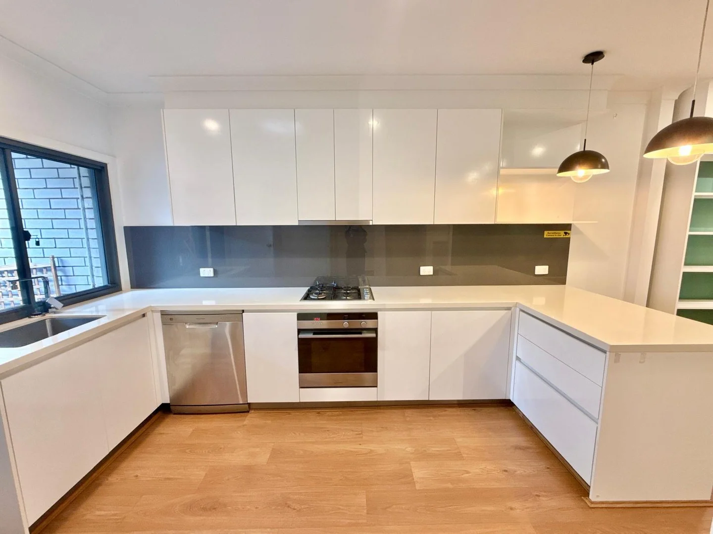 2/396 Springvale Road, Glen Waverley VIC 3150