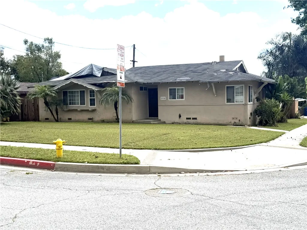 206 E Fig Avenue, Monrovia, CA 91016 photo 2