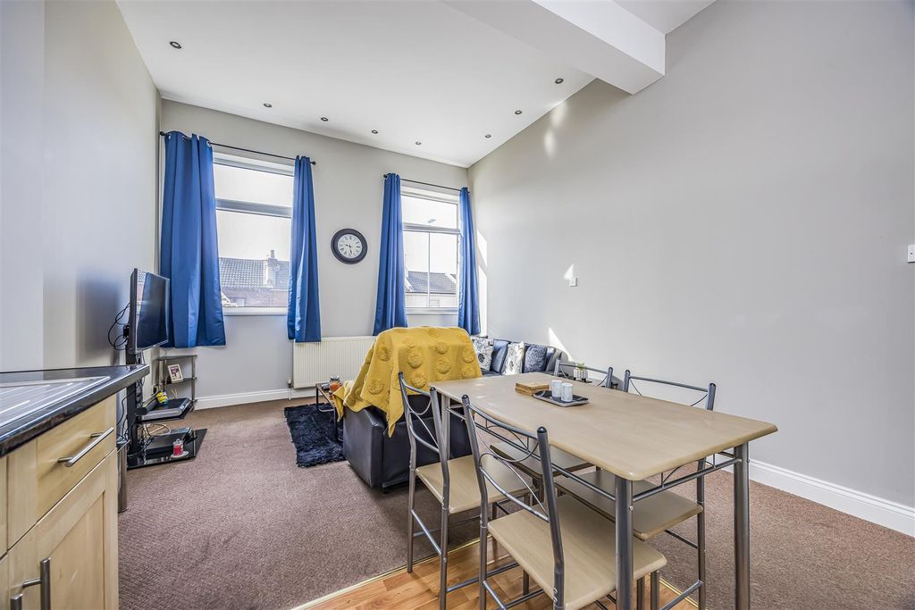Additional image 3 of 1 bed flat for saleArundel Street, Portsmouth PO1