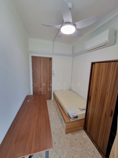 2 Boon Lay Drive photo 3