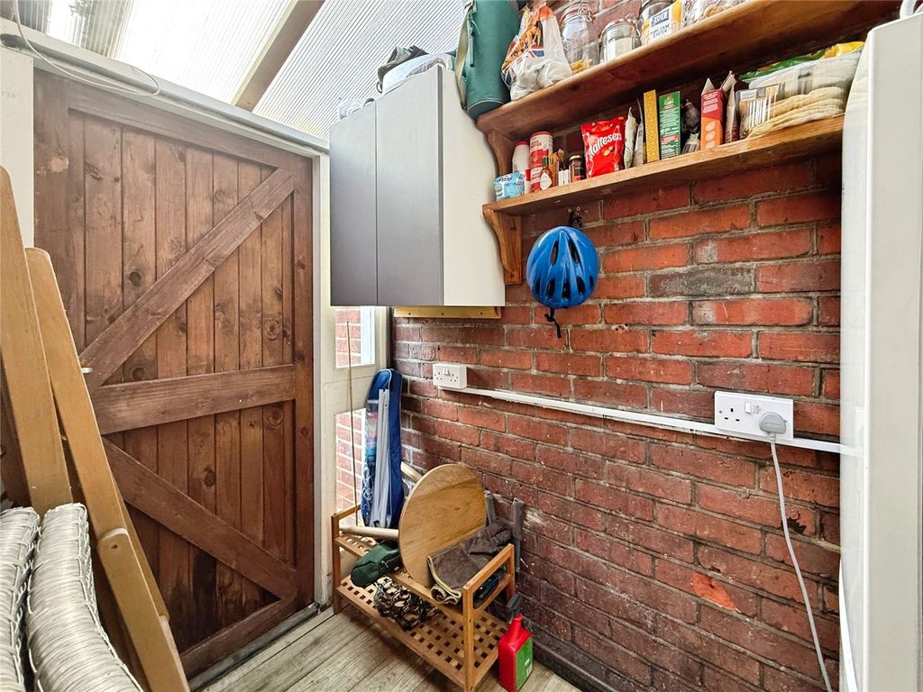 Additional image 17 of 2 bed terraced house for saleHolyport Street, Holyport, Maidenhead, Berkshire SL6