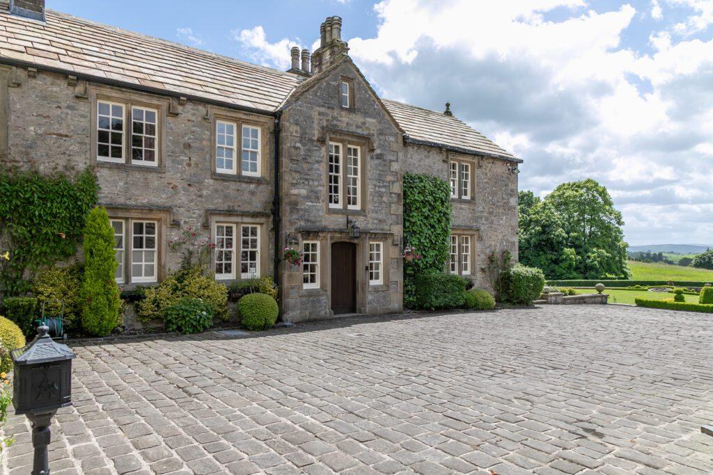 Additional image 61 of Manor House for Sale – Stainton Cotes, Coniston Cold, Skipton, BD23 4EN