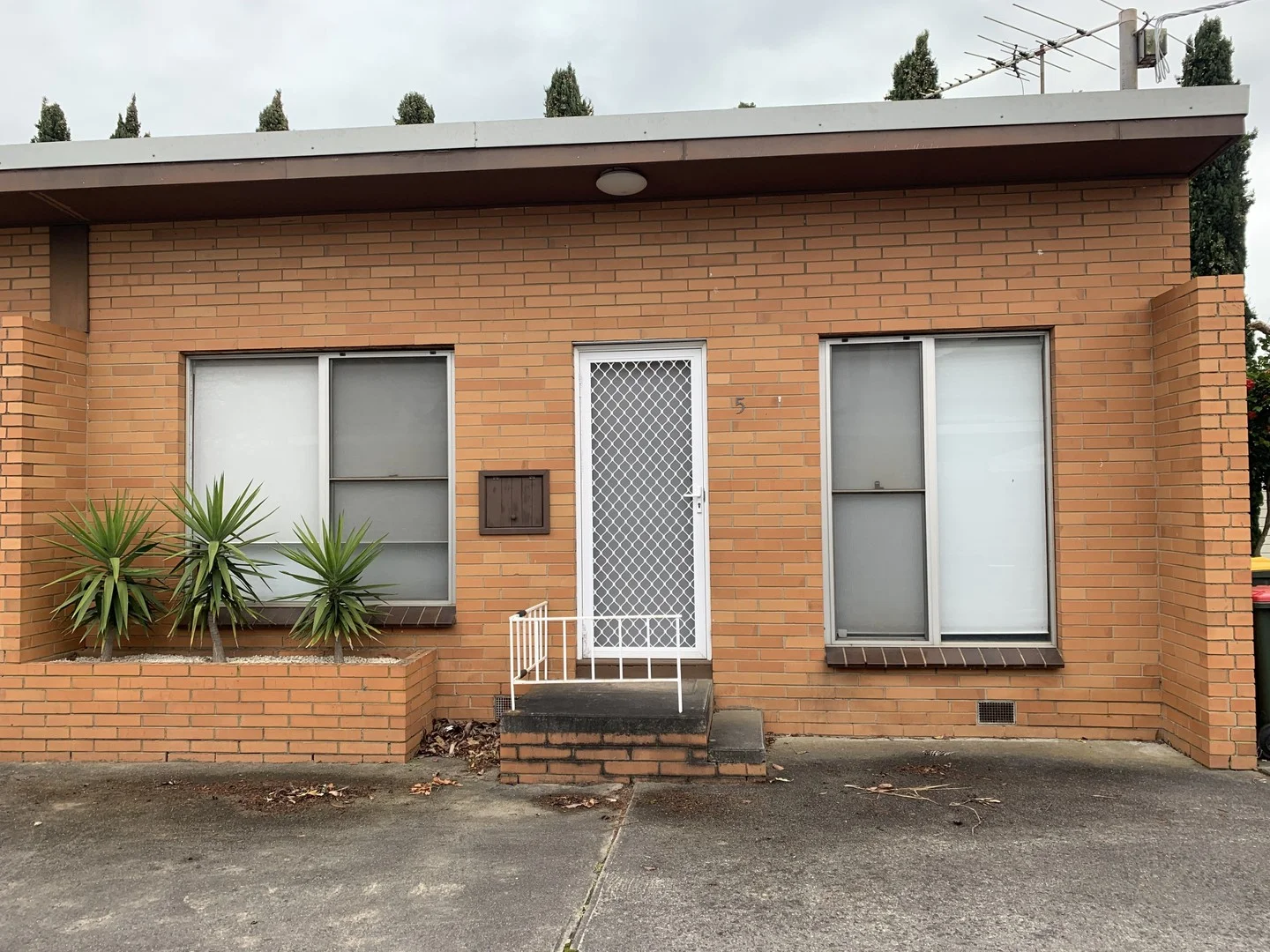Unit 5/5 High Street, Moe VIC 3825