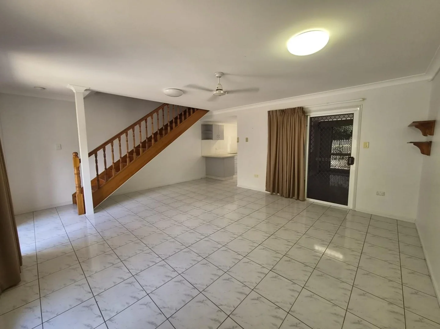Additional image 3 of 4/29 Garden Street, Mundingburra QLD 4812