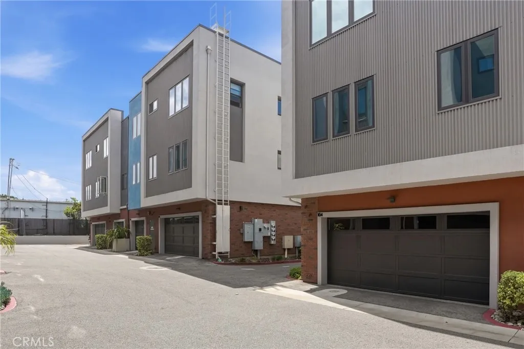 Additional image 88 of 2460 Victoria Ave Unit 104, San Luis Obispo, CA 93401