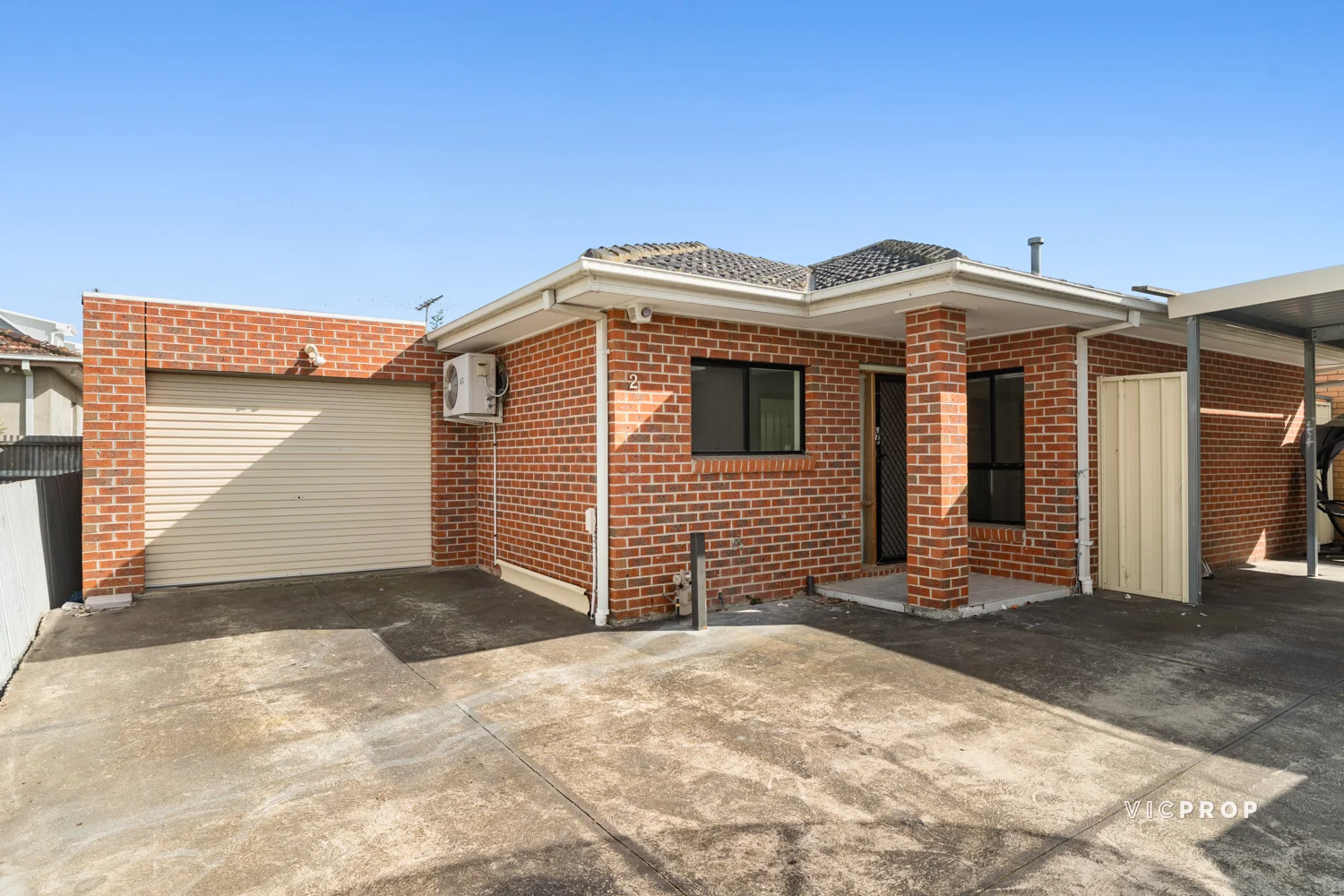 2/59 View Street, St Albans VIC 3021