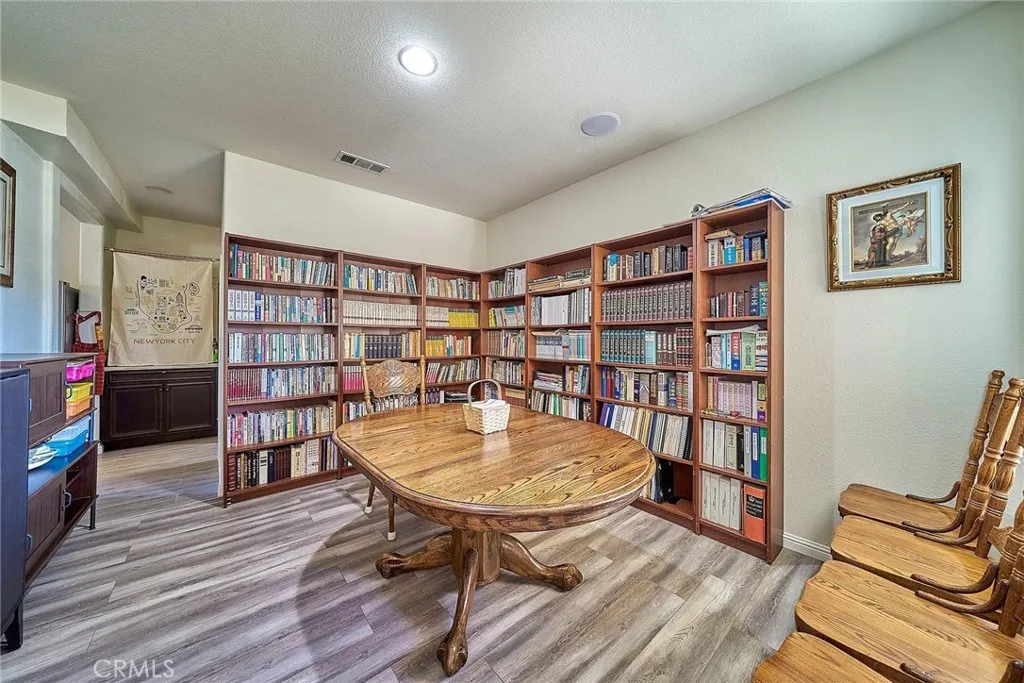 Additional image 5 of 43521 Blossom Dr, Lancaster, CA 93536