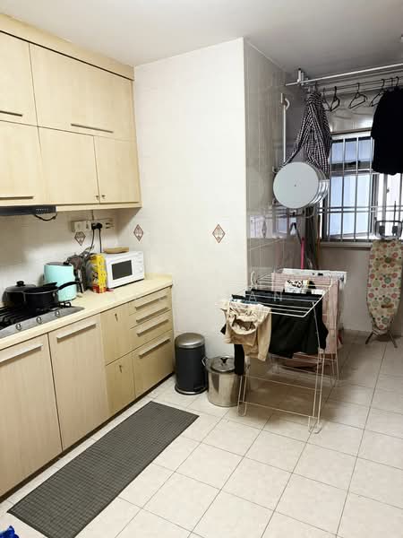 50 Strathmore Avenue photo 4