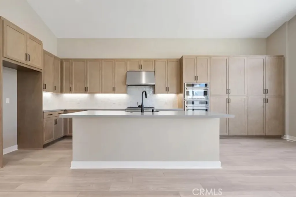 Additional image 5 of 28920 Vertex Way, Canyon Country, CA 91350