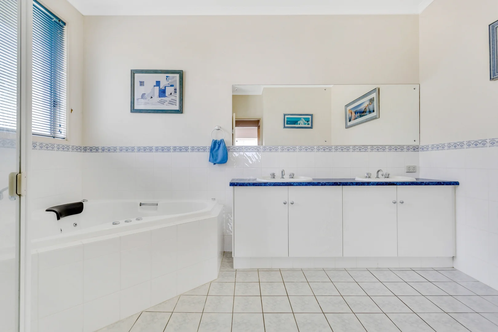 Additional image 8 of 38 Claret Ash Drive, Mount Barker SA 5251