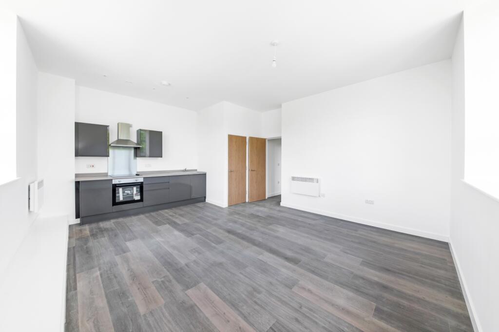 Additional image 3 of Card House, Bingley Road, Bradford, BD9