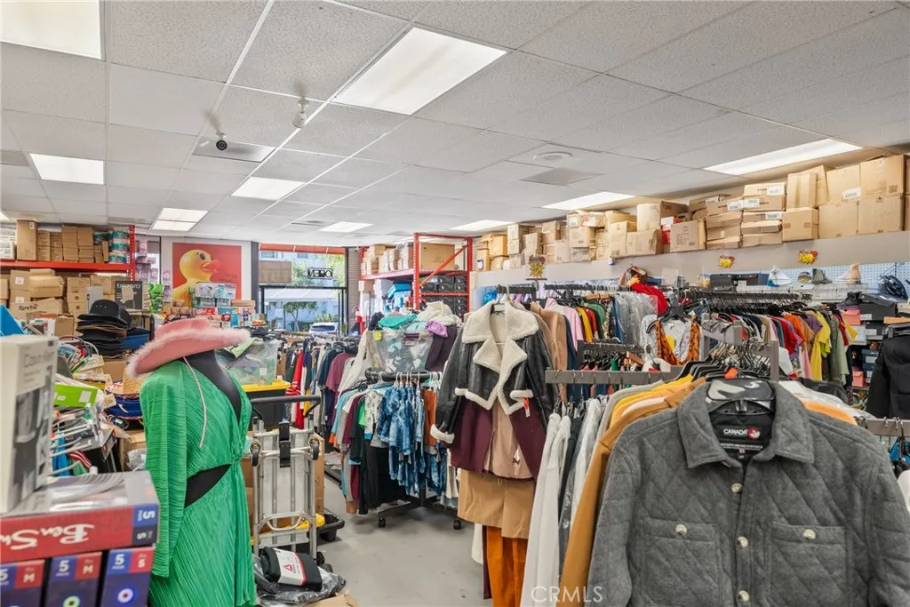 Additional image 39 of 761 N Archibald Ave Unit B, Ontario, CA 91764