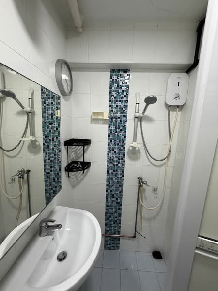 261 Yishun Street 22 photo 5