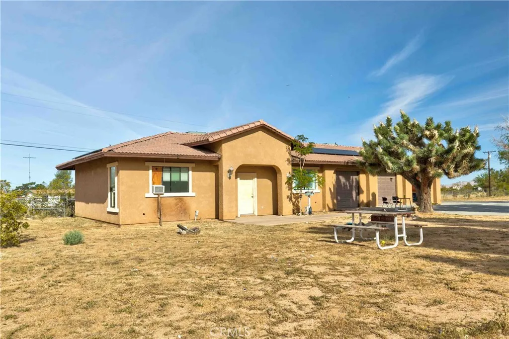 Additional image 128 of 9473 Juniper St, Apple Valley, CA 92308
