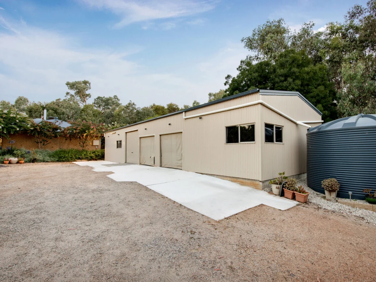 Additional image 23 of 25 Lauren Court, Table Top NSW 2640