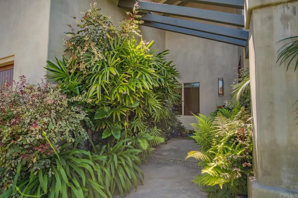 Additional image 4 of 7205 Daffodil Pl, Carlsbad, CA 92011