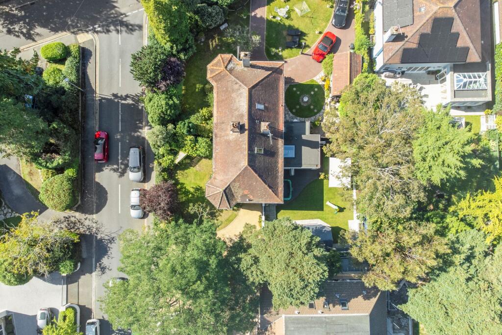 Newton Road, Canford Cliffs, Poole, BH13 7EX