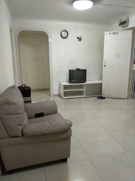 327 Yishun Ring Road photo 3