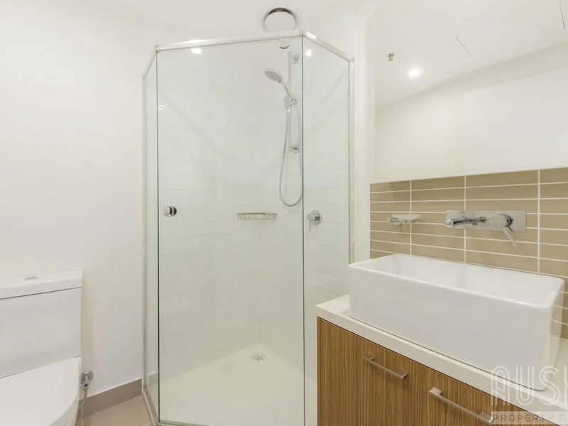 Additional image 7 of 902/8 Sutherland Street, Melbourne VIC 3000