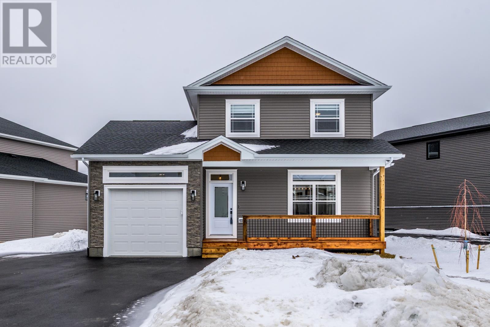 27 Lakewynds Drive