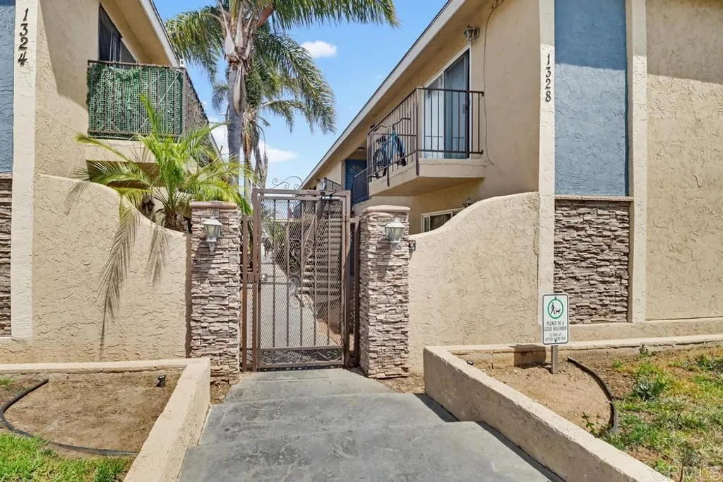 Additional image 8 of 1328 iris Ave Unit 2, Imperial Beach, CA 91932