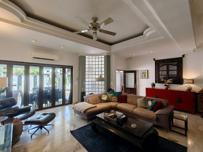 2.5 Storey Inter-Terrace along Joo Chiat walk photo 2