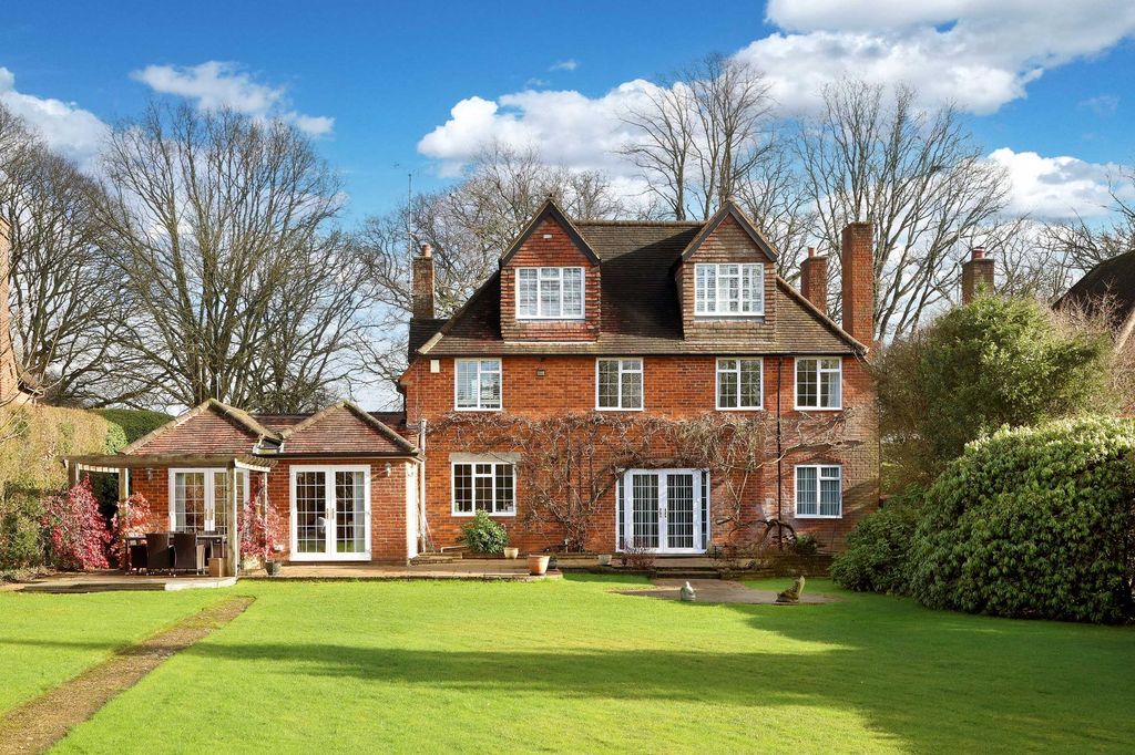 Additional image 3 of 7 bed detached house for saleWilton Crescent, Beaconsfield, Buckinghamshire HP9