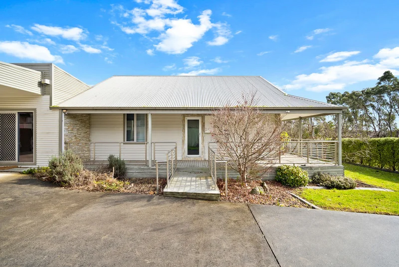 96 Commercial Road, Morwell VIC 3840