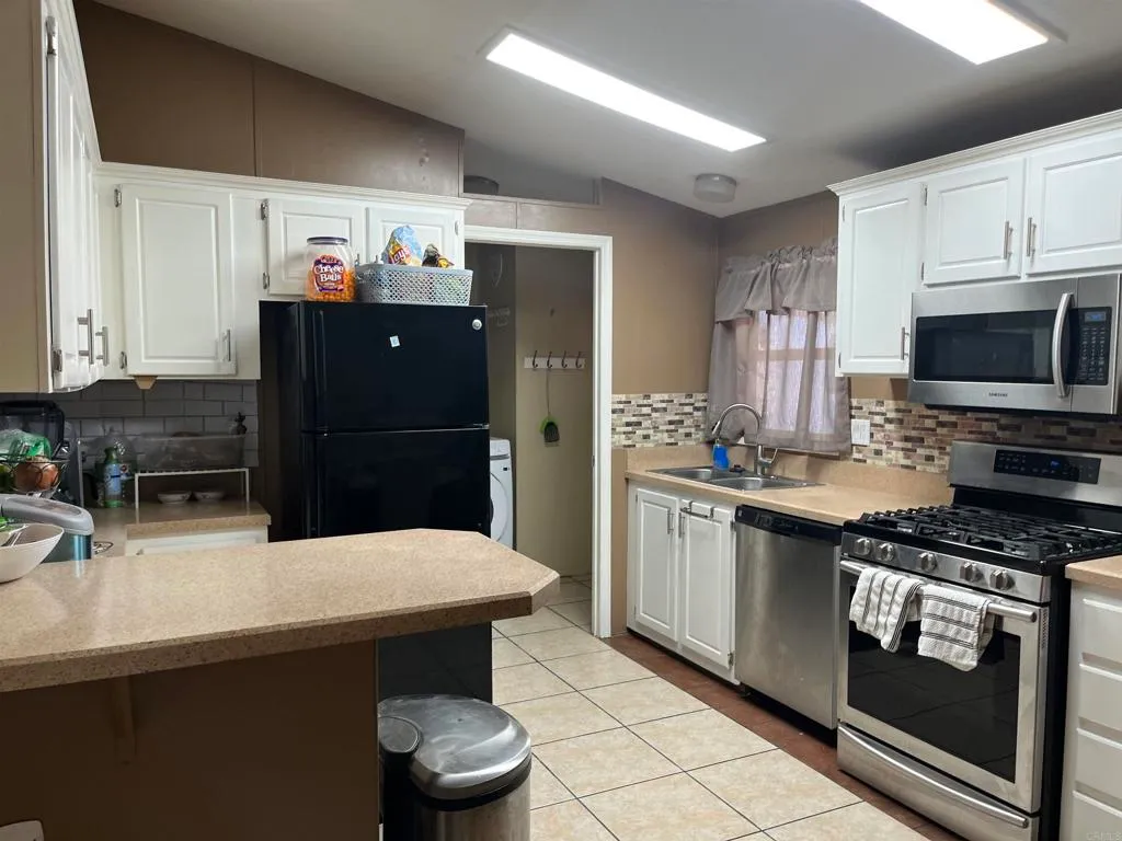 Additional image 7 of 255 E Bradley Avenue Unit 3, El Cajon, CA 92021