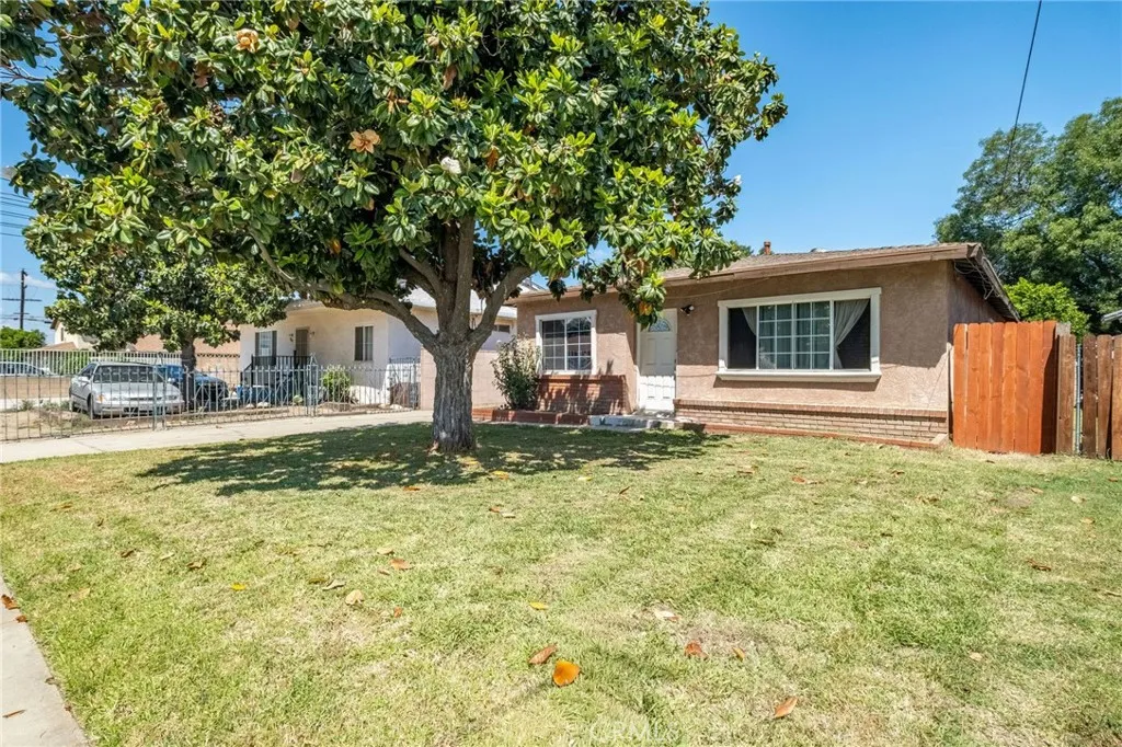 575 E Fernleaf Ave, Pomona, CA 91766 photo 4