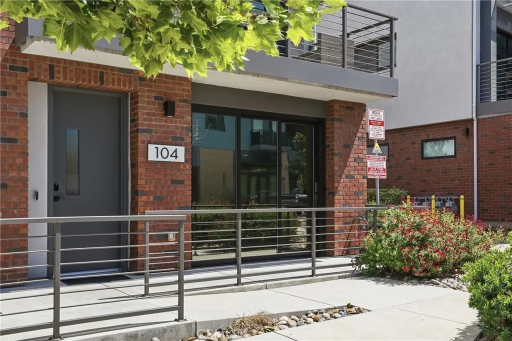 Additional image 5 of 2460 Victoria Ave Unit 104, San Luis Obispo, CA 93401