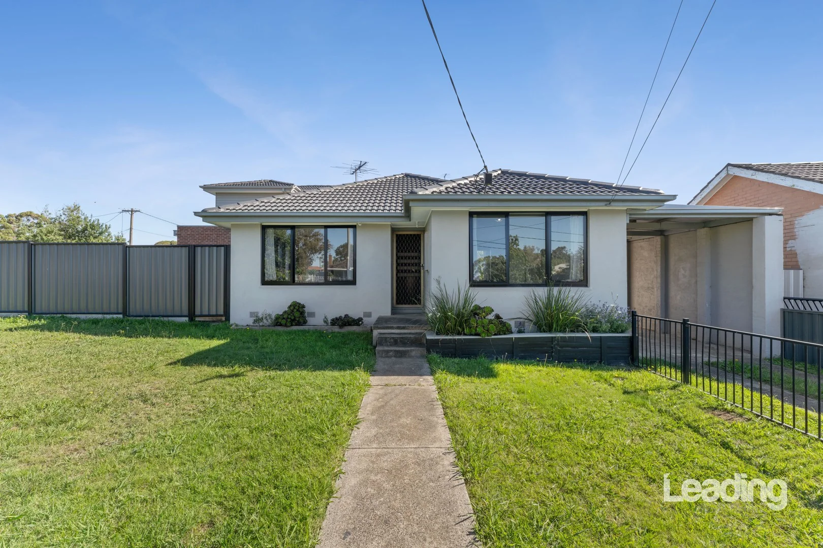 2 Casey Avenue, Sunbury VIC 3429