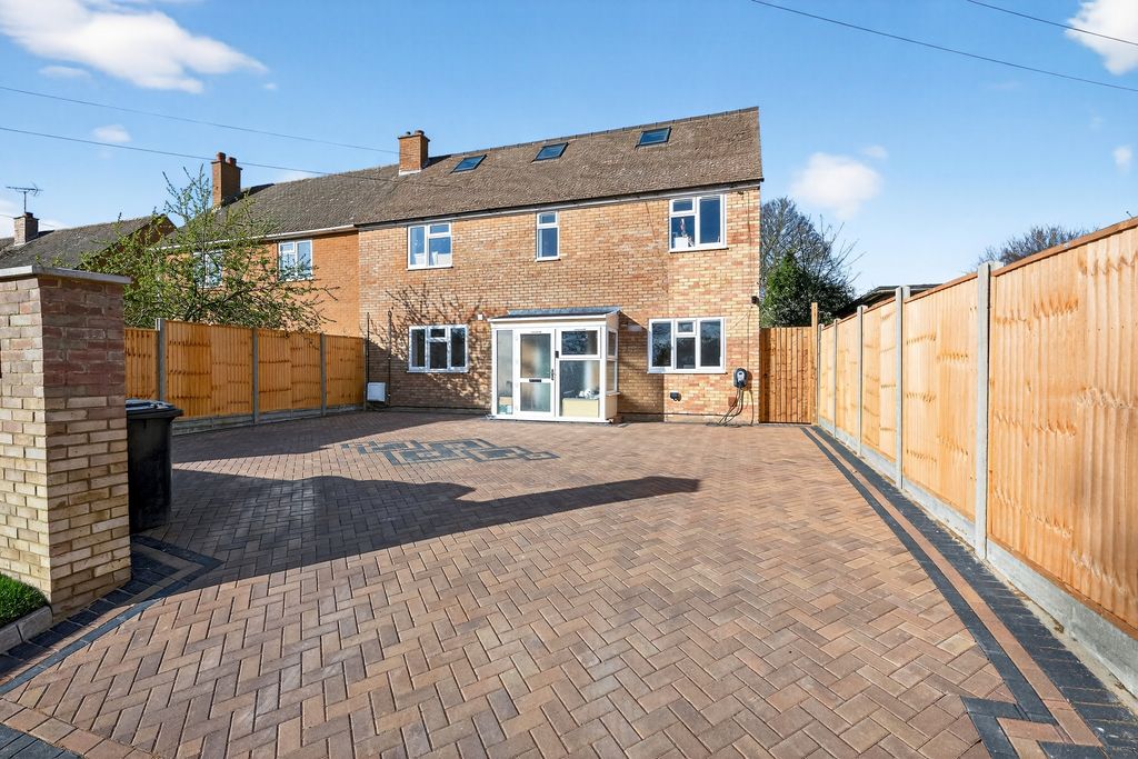 4 bed semi-detached house for saleCambridge Road, Fulbourn CB21