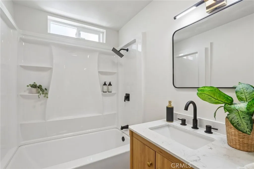 Additional image 40 of 3961 Rockwood St, Los Angeles, CA 90063