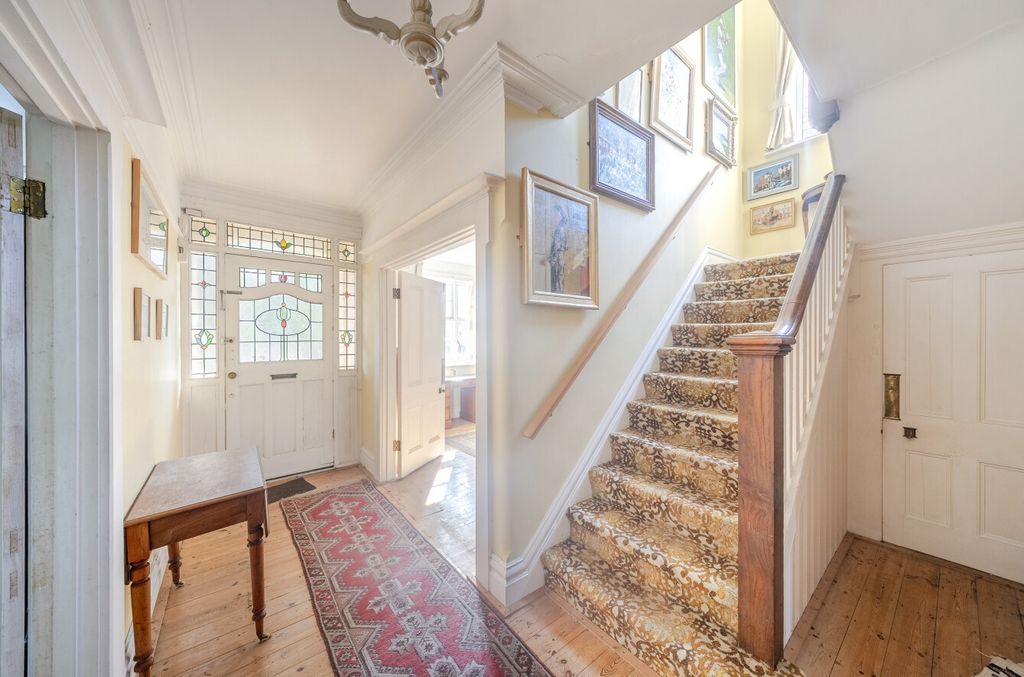 Additional image 2 of 5 bed detached house for saleBlenheim Avenue, Highfield, Southampton, Hampshire SO17