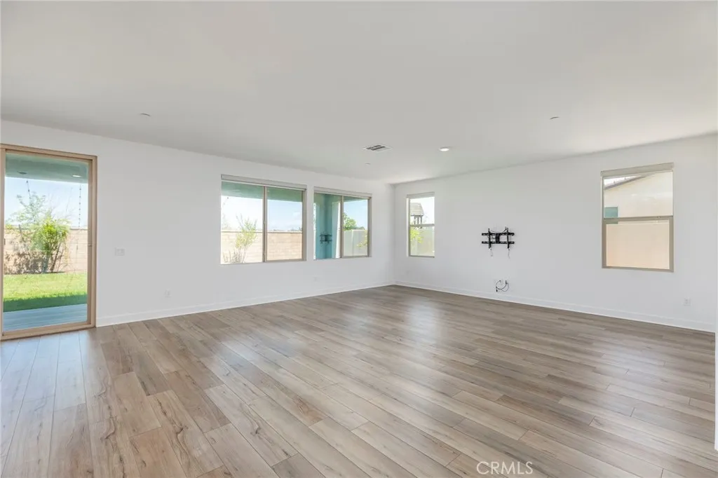 Additional image 35 of 30560 Olive Berry Place, Murrieta, CA 92563