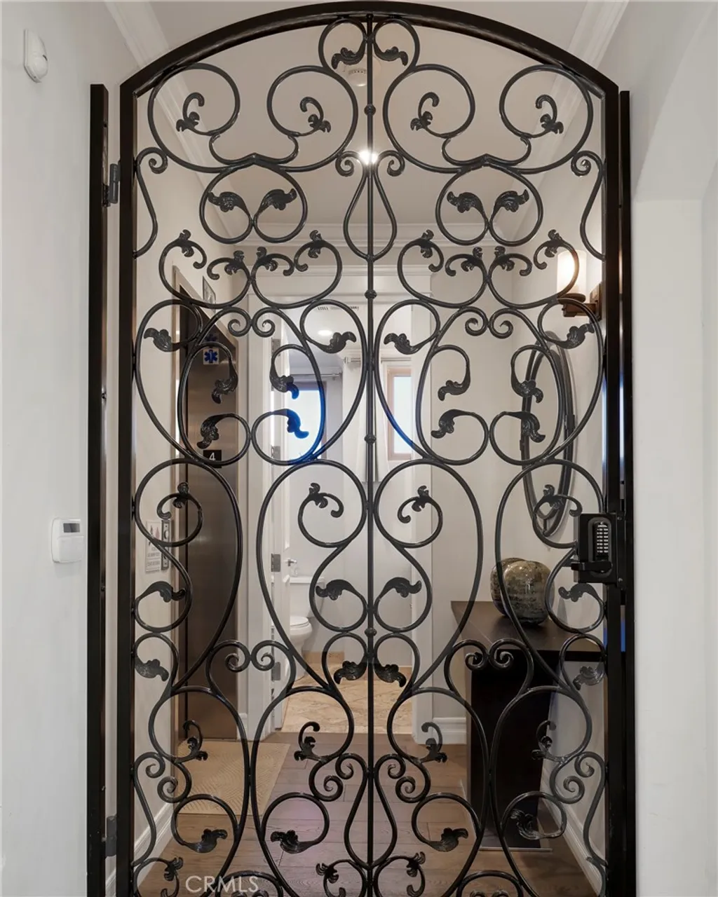 Additional image 3 of 1644 S Bentley Avenue Unit 401, Los Angeles, CA 90025