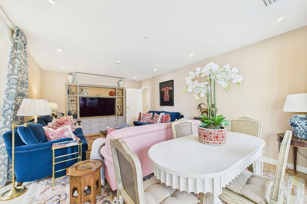Additional image 18 of 4 bed flat for saleMichael Road, London SW6